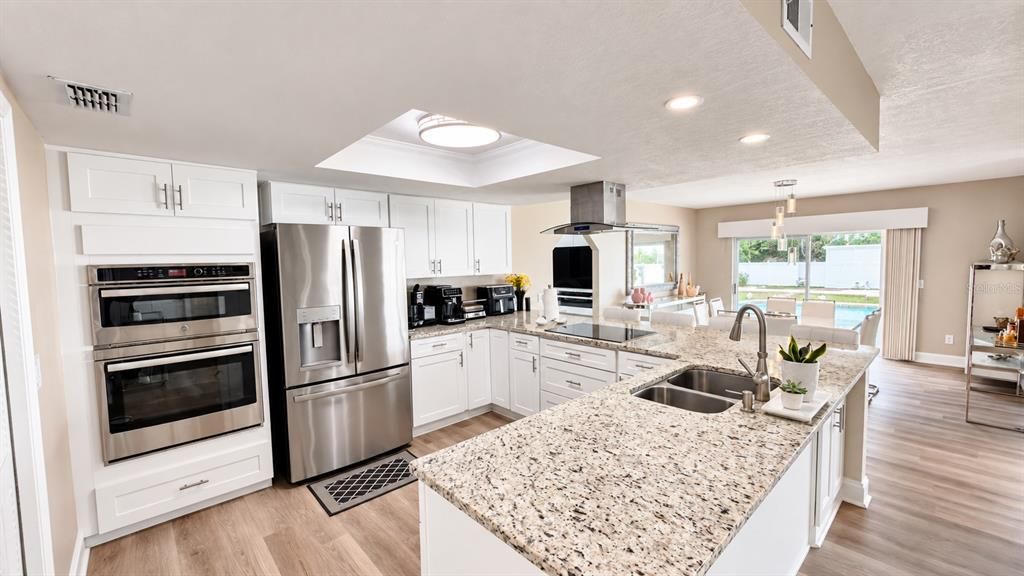For Sale: $799,000 (4 beds, 2 baths, 2729 Square Feet)
