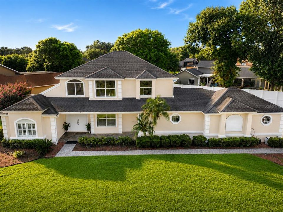 For Sale: $799,000 (4 beds, 2 baths, 2729 Square Feet)