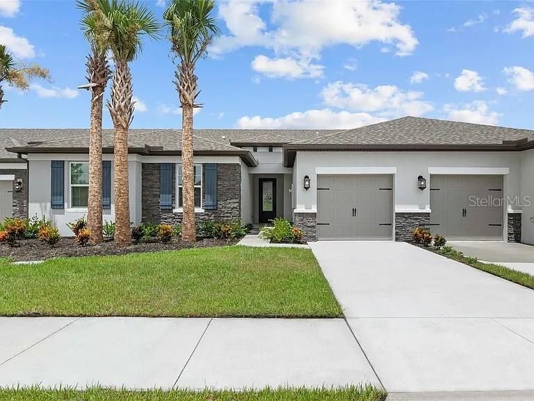 Recently Sold: $308,900 (3 beds, 2 baths, 1496 Square Feet)