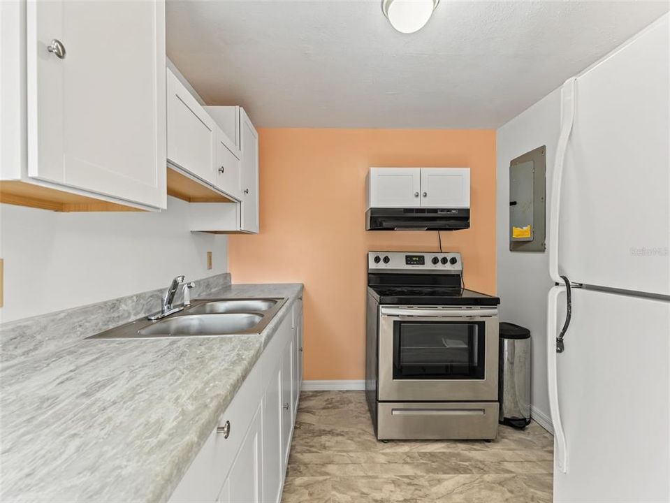 En Venta: $269,000 (4 camas, 2 baños, 1620 Pies cuadrados)