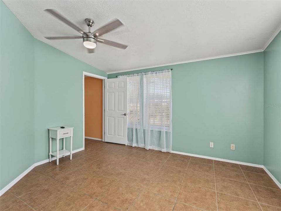 En Venta: $269,000 (4 camas, 2 baños, 1620 Pies cuadrados)