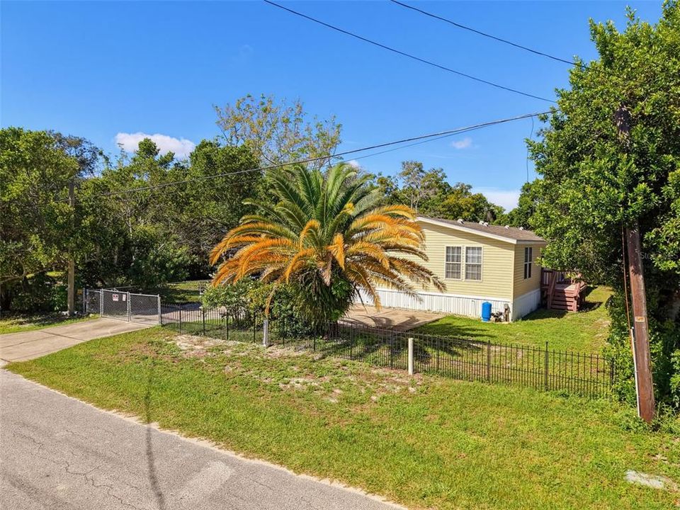 En Venta: $269,000 (4 camas, 2 baños, 1620 Pies cuadrados)