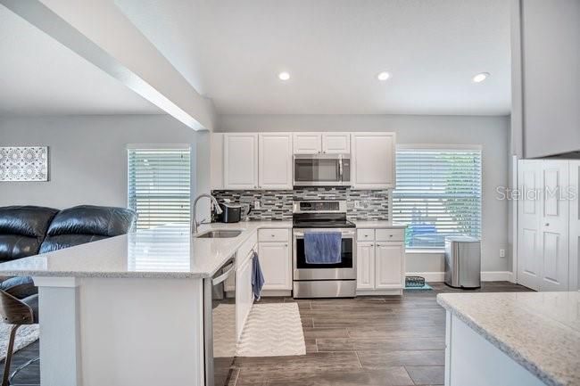 For Sale: $459,000 (3 beds, 2 baths, 1592 Square Feet)