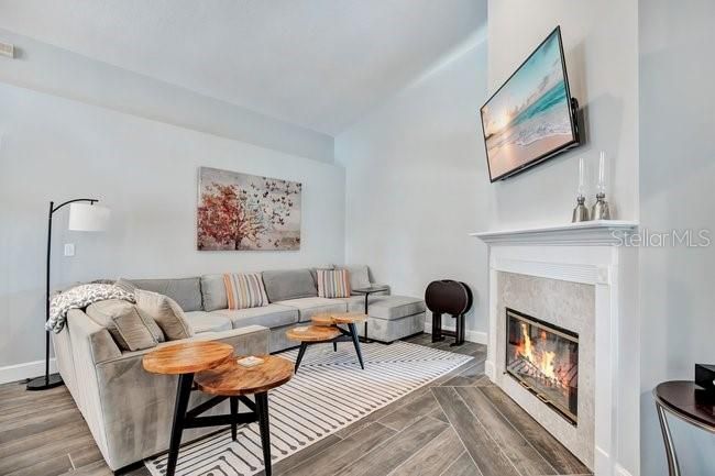 For Sale: $459,000 (3 beds, 2 baths, 1592 Square Feet)
