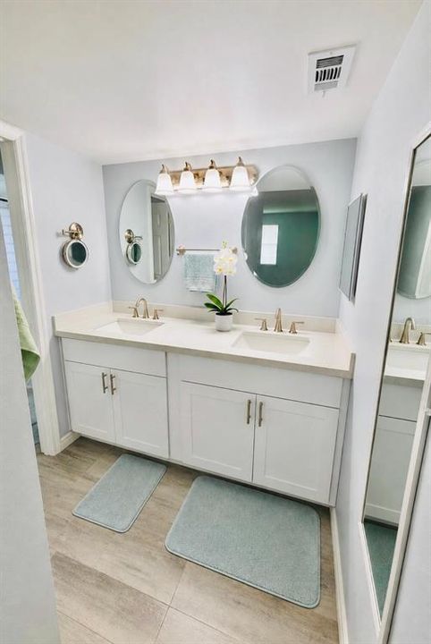 For Sale: $295,000 (3 beds, 2 baths, 1480 Square Feet)