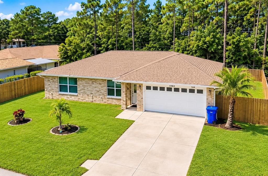 For Sale: $295,000 (3 beds, 2 baths, 1480 Square Feet)