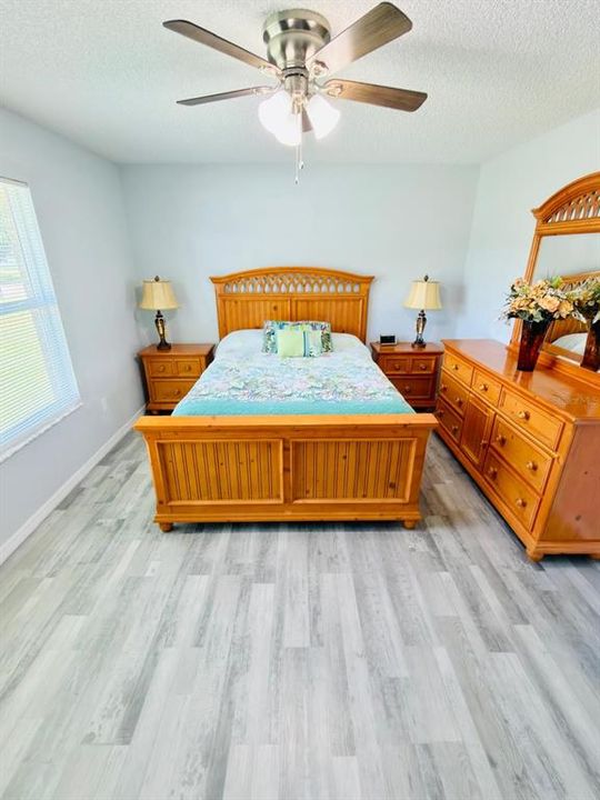 For Sale: $295,000 (3 beds, 2 baths, 1480 Square Feet)