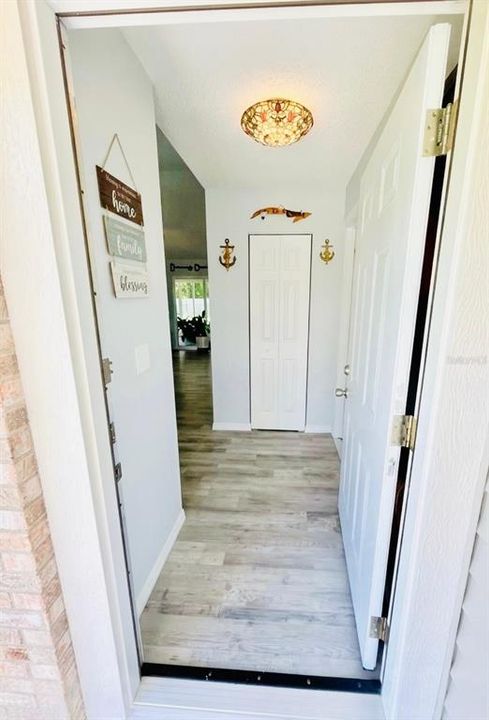 For Sale: $295,000 (3 beds, 2 baths, 1480 Square Feet)