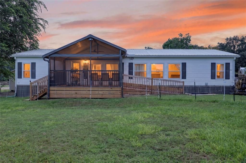 For Sale: $399,950 (3 beds, 2 baths, 1860 Square Feet)