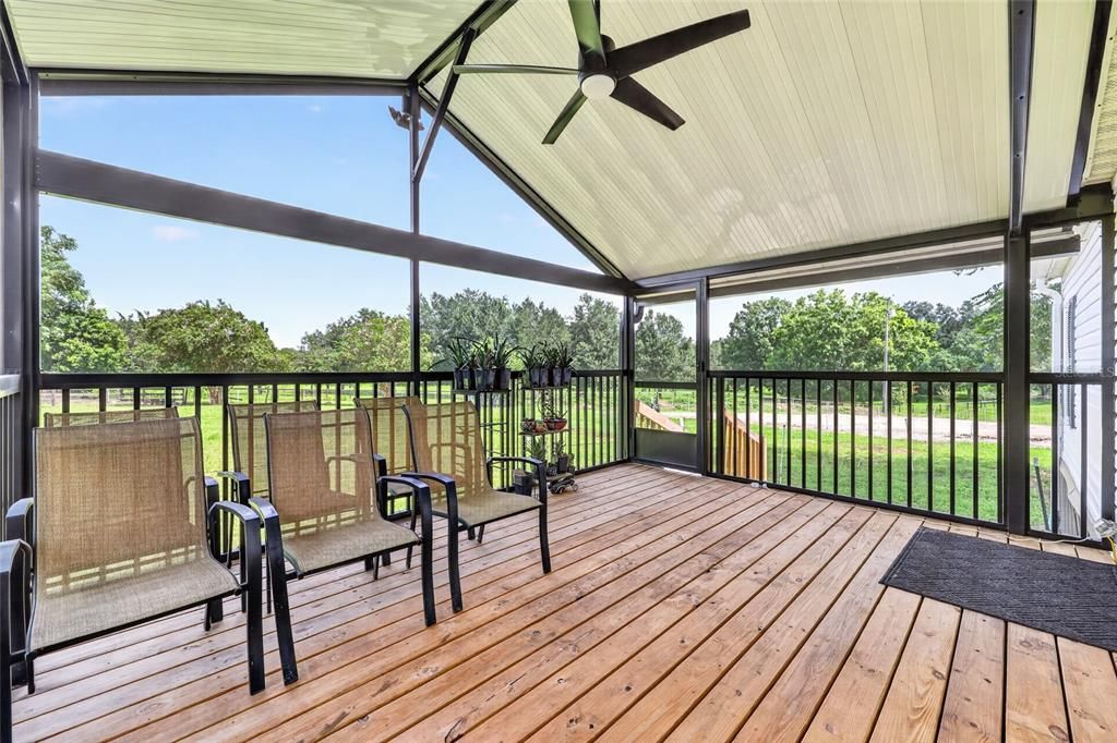 For Sale: $399,950 (3 beds, 2 baths, 1860 Square Feet)