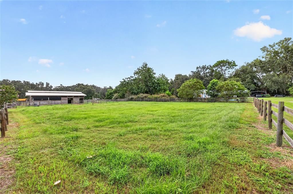 For Sale: $399,950 (3 beds, 2 baths, 1860 Square Feet)