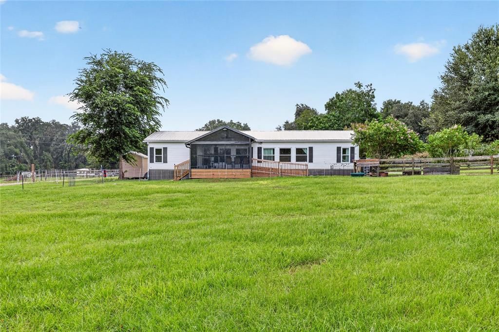 For Sale: $399,950 (3 beds, 2 baths, 1860 Square Feet)