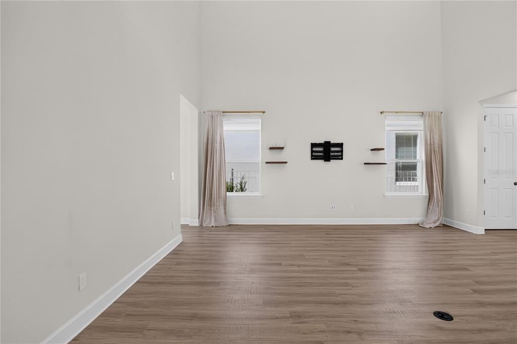 В аренду: $3,595 (4 спален, 3 ванн, 2441 Квадратных фут)
