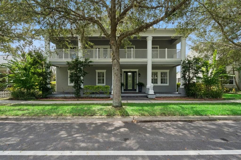 For Sale: $849,000 (6 beds, 5 baths, 4105 Square Feet)