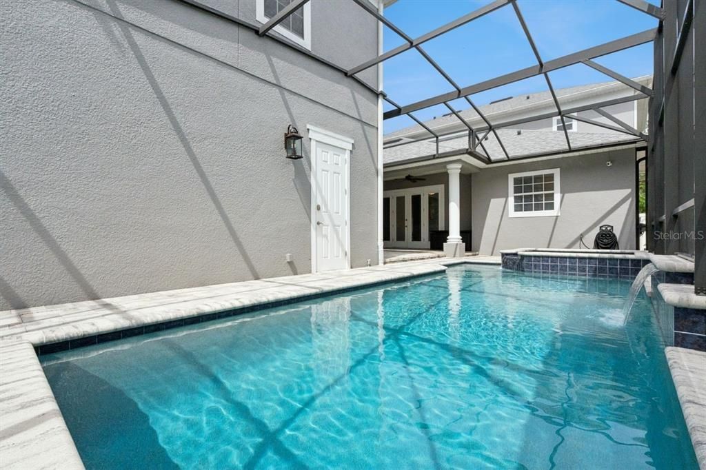 For Sale: $849,000 (6 beds, 5 baths, 4105 Square Feet)
