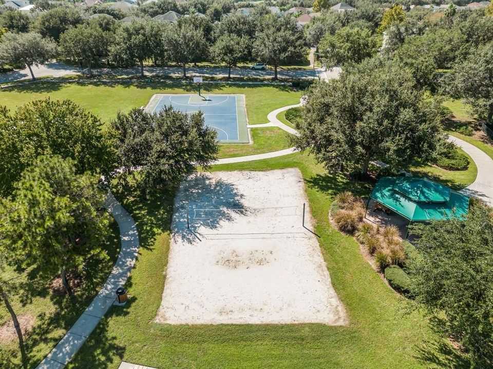 For Sale: $849,000 (6 beds, 5 baths, 4105 Square Feet)
