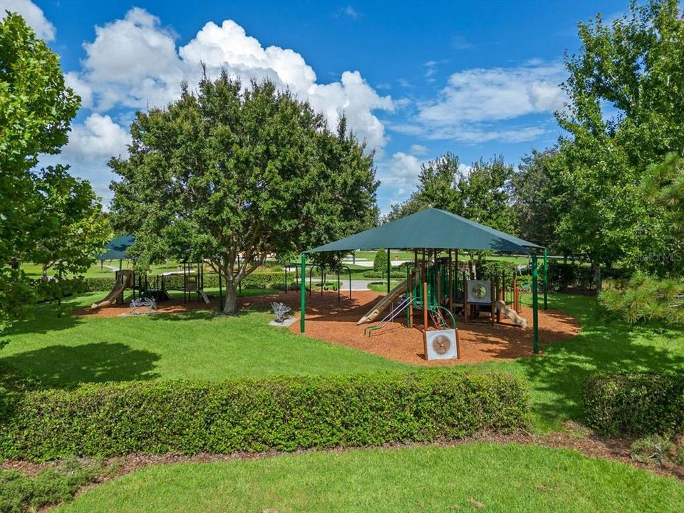 For Sale: $849,000 (6 beds, 5 baths, 4105 Square Feet)