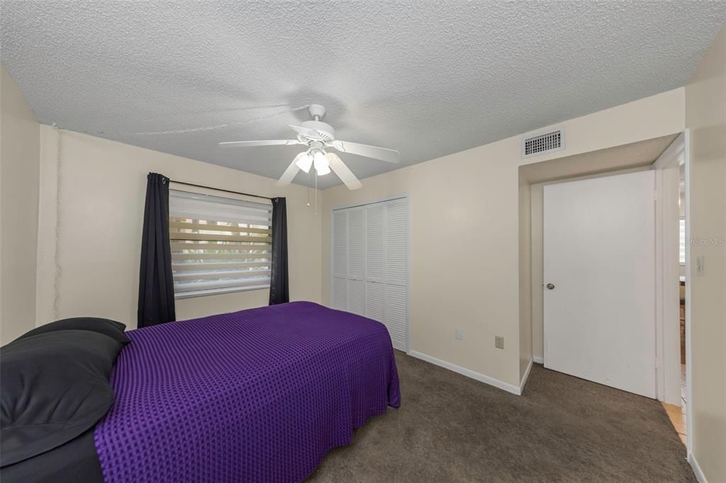 For Rent: $2,250 (2 beds, 2 baths, 1030 Square Feet)