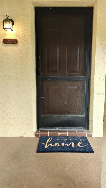 For Rent: $2,250 (2 beds, 2 baths, 1030 Square Feet)