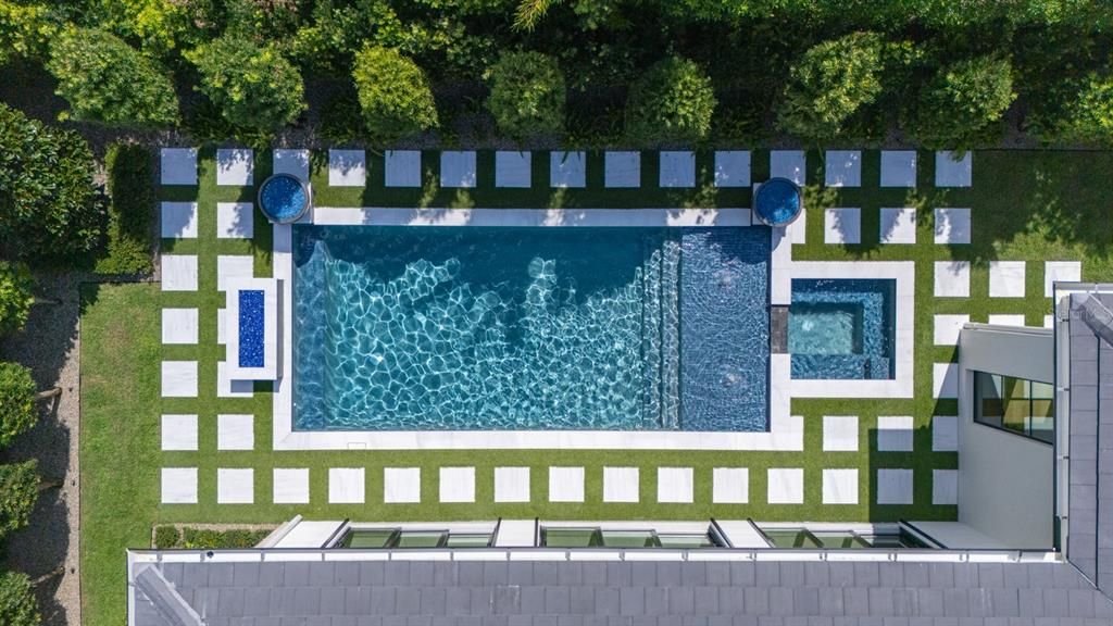 На продажу: $6,195,000 (5 спален, 5 ванн, 5096 Квадратных фут)