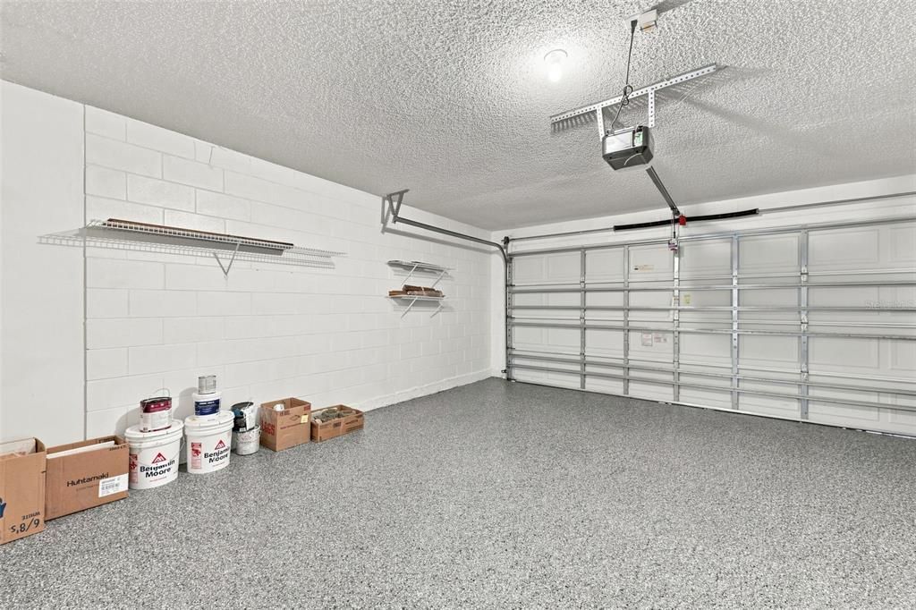 For Sale: $400,000 (3 beds, 2 baths, 1632 Square Feet)