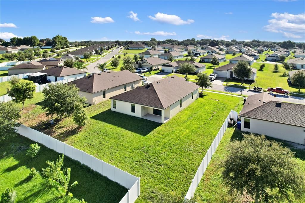 En Venta: $329,900 (4 camas, 2 baños, 1842 Pies cuadrados)