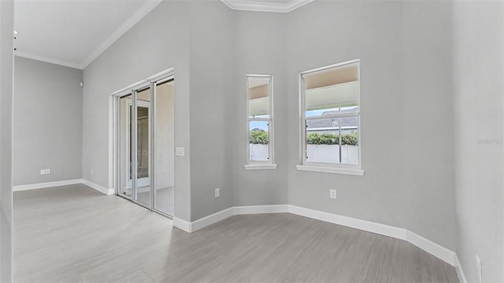 For Sale: $399,999 (3 beds, 3 baths, 2149 Square Feet)