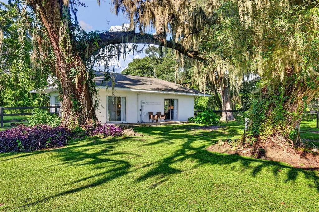 For Sale: $1,649,000 (4 beds, 3 baths, 3000 Square Feet)