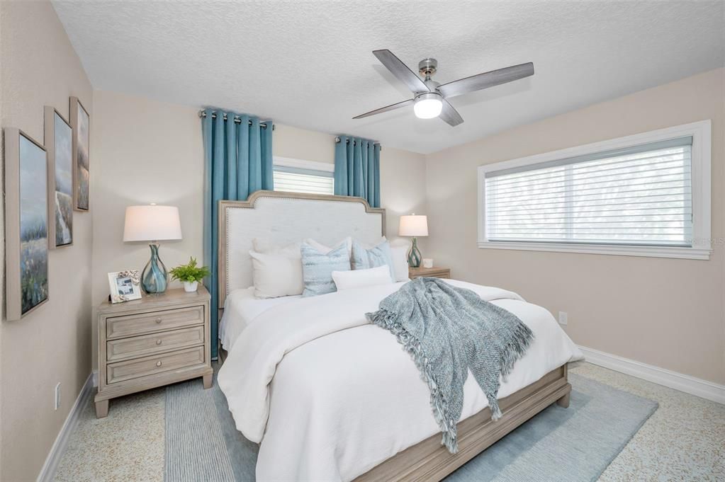 For Sale: $2,075,000 (2 beds, 2 baths, 1293 Square Feet)