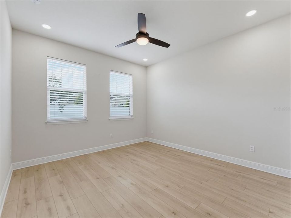 For Sale: $584,900 (4 beds, 3 baths, 2250 Square Feet)