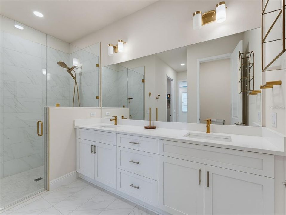 For Sale: $584,900 (4 beds, 3 baths, 2250 Square Feet)