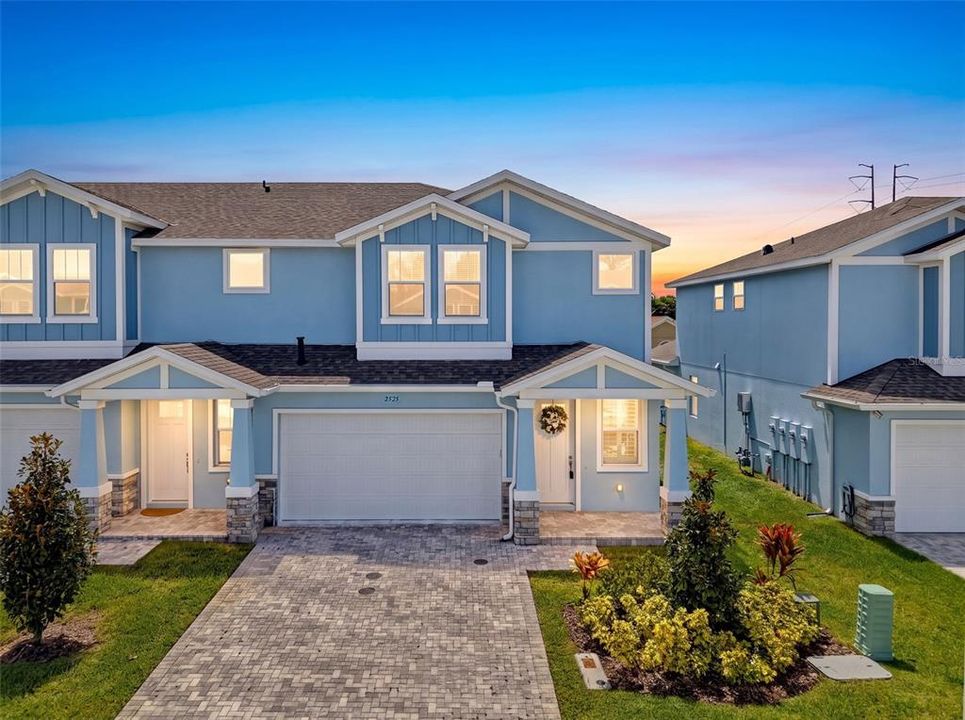 For Sale: $584,900 (4 beds, 3 baths, 2250 Square Feet)