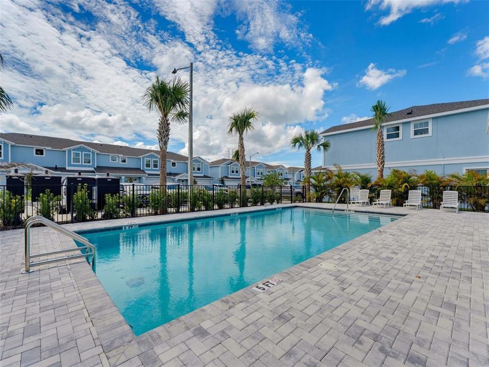For Sale: $584,900 (4 beds, 3 baths, 2250 Square Feet)