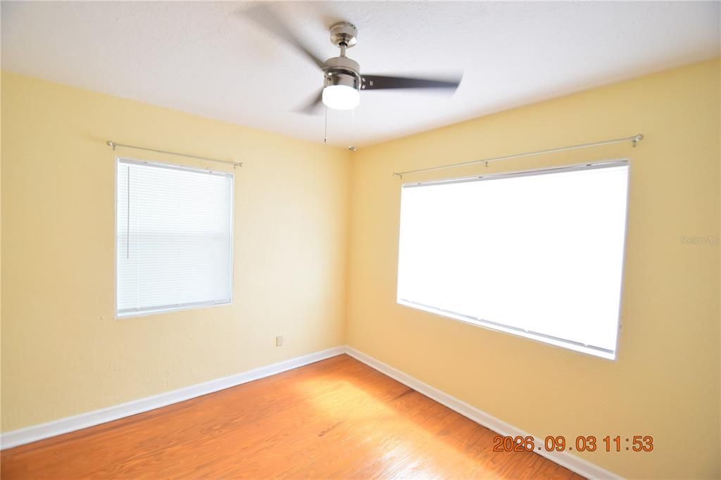 For Rent: $2,070 (2 beds, 1 baths, 2336 Square Feet)