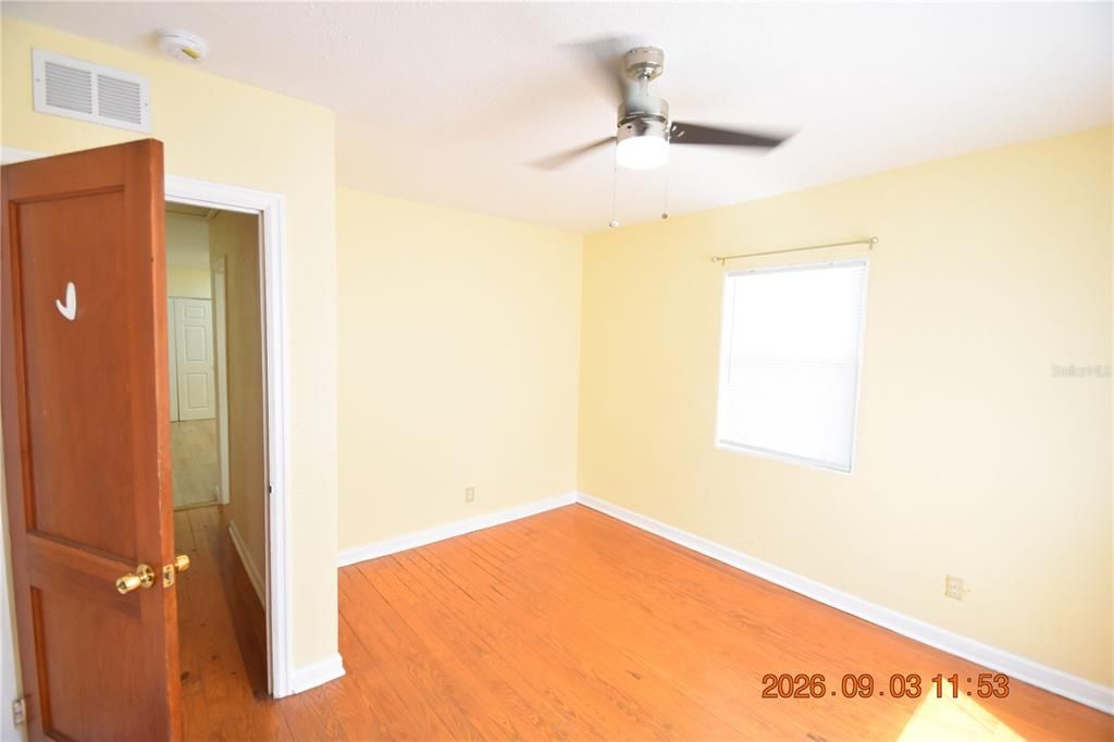 For Rent: $2,070 (2 beds, 1 baths, 2336 Square Feet)