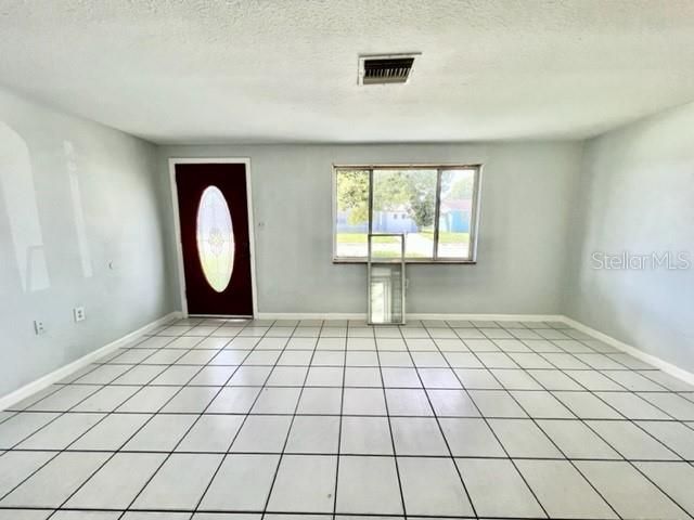 En Renta: $1,550 (2 camas, 1 baños, 922 Pies cuadrados)