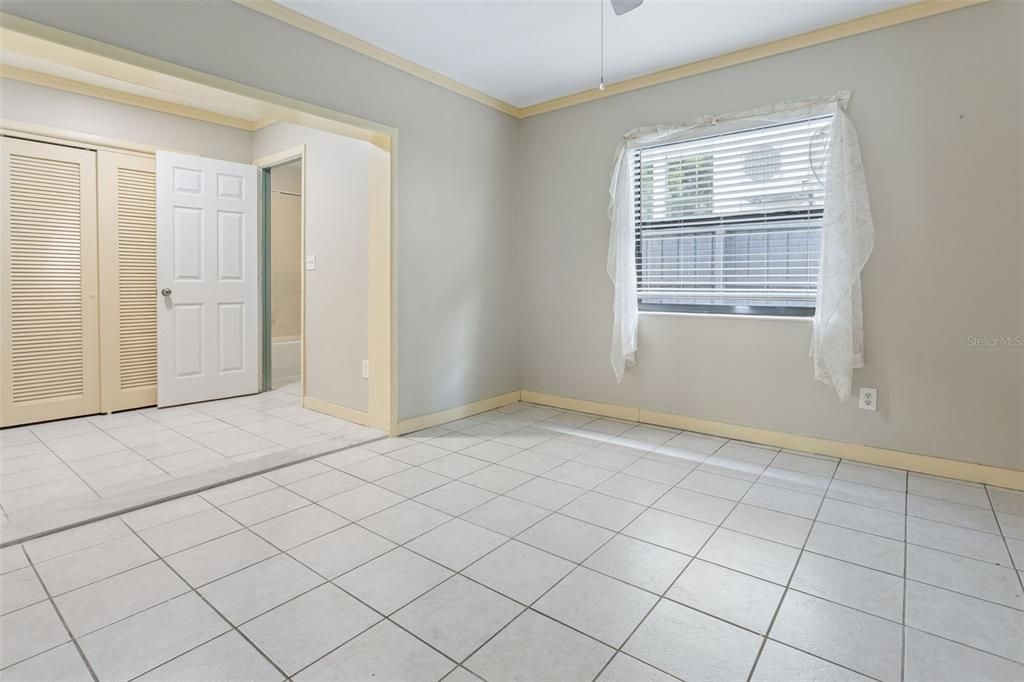 For Rent: $3,700 (4 beds, 3 baths, 1603 Square Feet)