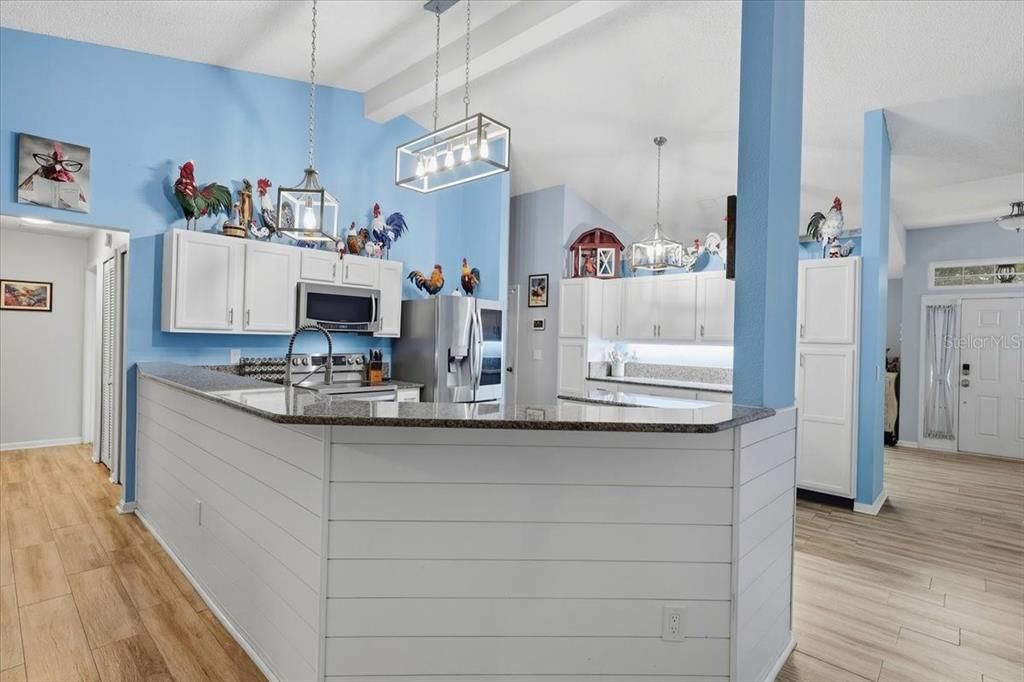 En Venta: $325,900 (3 camas, 2 baños, 1874 Pies cuadrados)