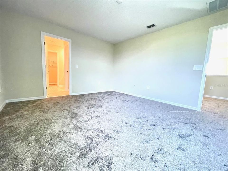 For Rent: $2,795 (4 beds, 2 baths, 1860 Square Feet)