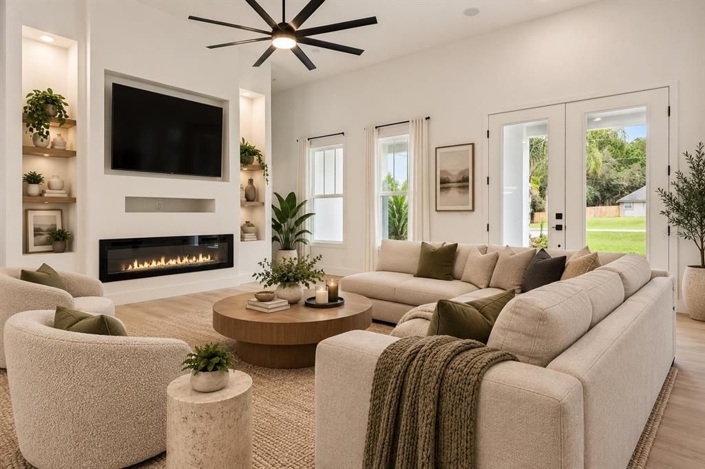 Active With Contract: $638,500 (4 beds, 3 baths, 2689 Square Feet)