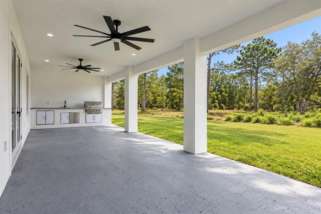 Active With Contract: $638,500 (4 beds, 3 baths, 2689 Square Feet)