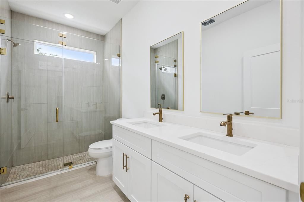Active With Contract: $638,500 (4 beds, 3 baths, 2689 Square Feet)