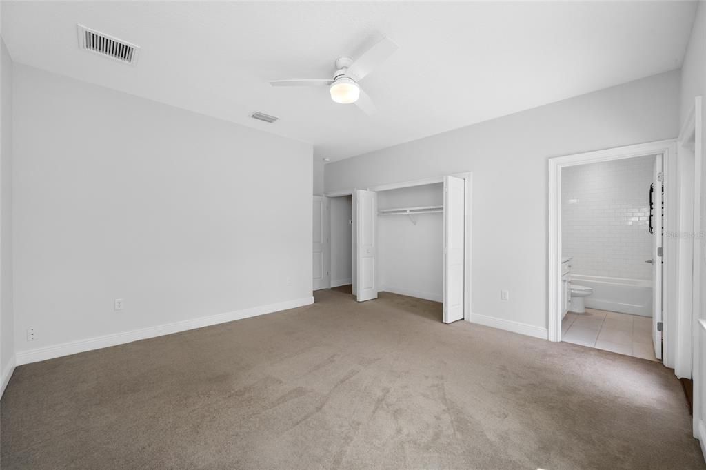 For Rent: $4,800 (4 beds, 3 baths, 2405 Square Feet)