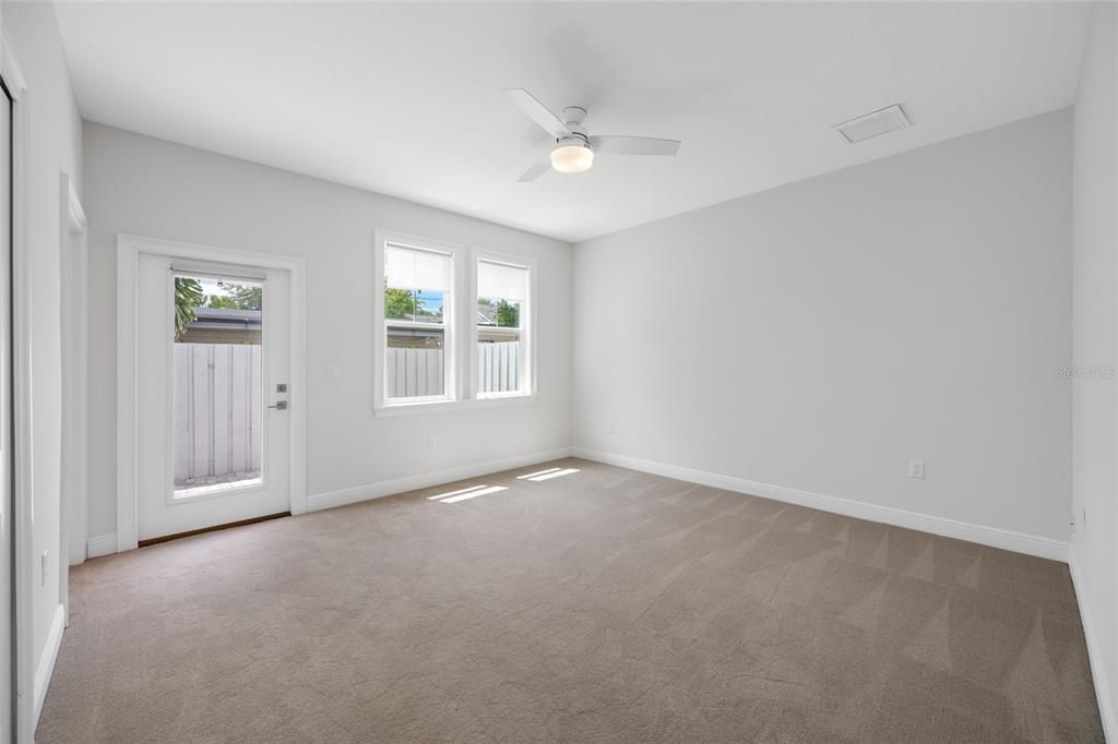 For Rent: $4,800 (4 beds, 3 baths, 2405 Square Feet)