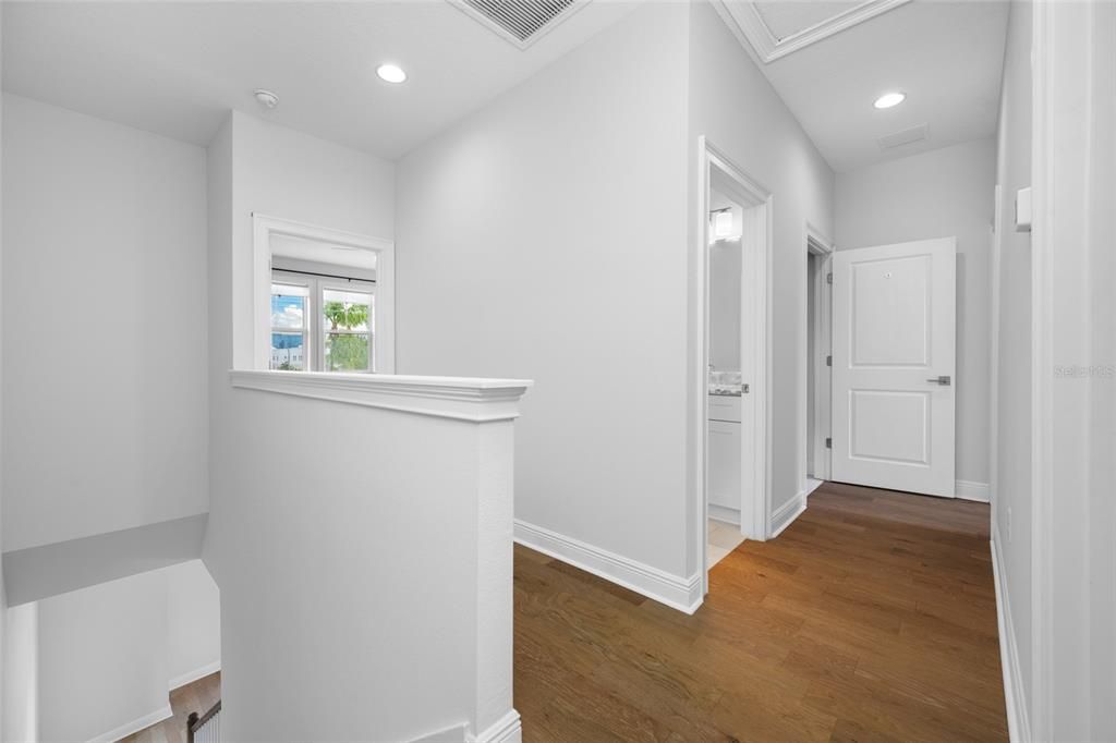 For Rent: $4,800 (4 beds, 3 baths, 2405 Square Feet)