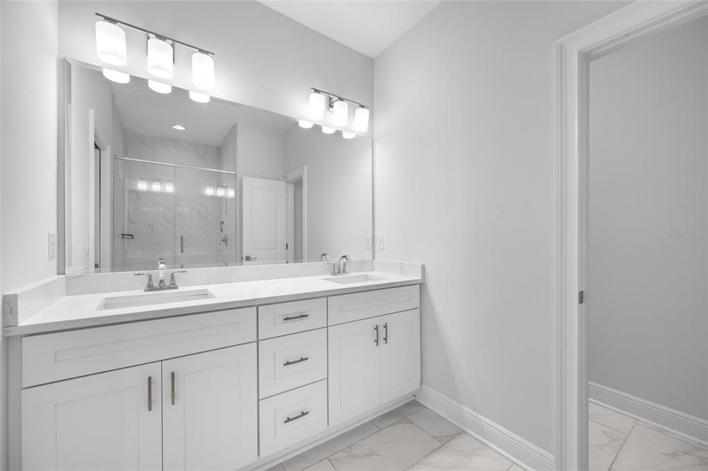 For Rent: $4,800 (4 beds, 3 baths, 2405 Square Feet)