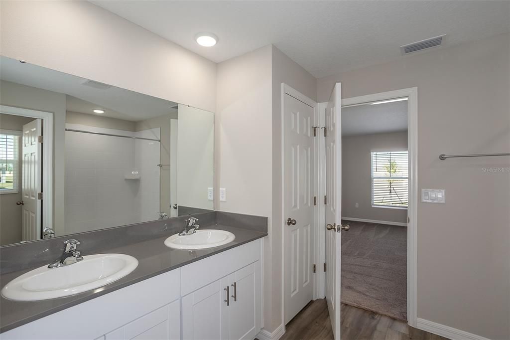 For Sale: $404,990 (4 beds, 2 baths, 1850 Square Feet)