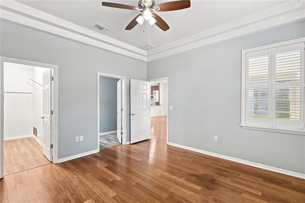 For Sale: $274,000 (3 beds, 2 baths, 1688 Square Feet)