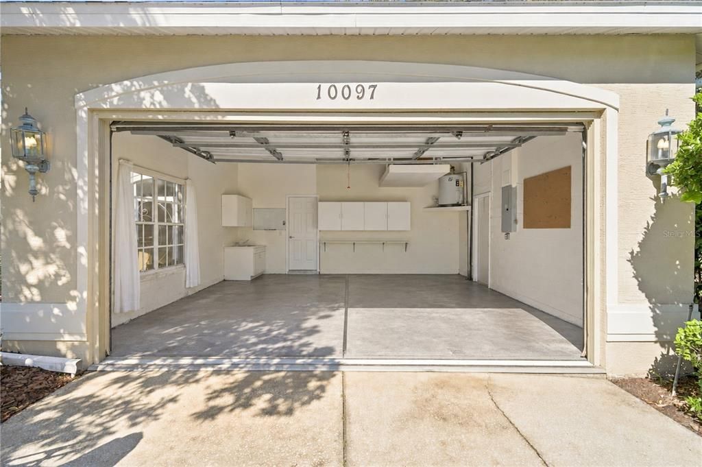 For Sale: $274,000 (3 beds, 2 baths, 1688 Square Feet)