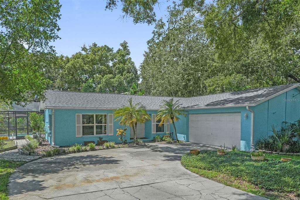 For Sale: $425,000 (3 beds, 2 baths, 1796 Square Feet)